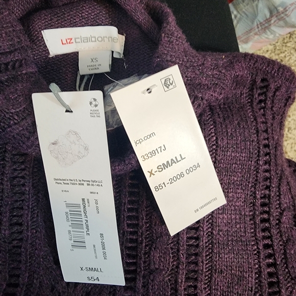 Liz Claiborne Purple Cable Knit Mock Neck Sweater w/ Cutout Pattern NWT | XS - Picture 6 of 6